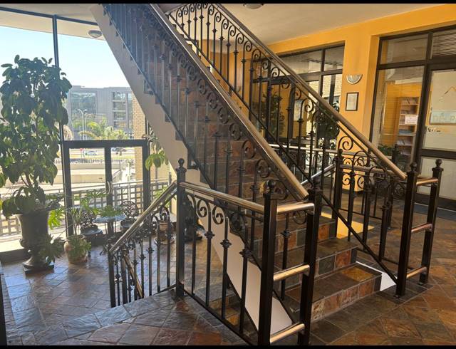 189M² OFFICE TO LET IN TYGER VALLEY